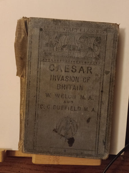 Caesar Invasion of Britain Welch & Duffield c1910 Latin text